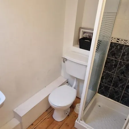 Lejlighed Spacious Riverside 2bd Mid - Above Bar&venue Cork
